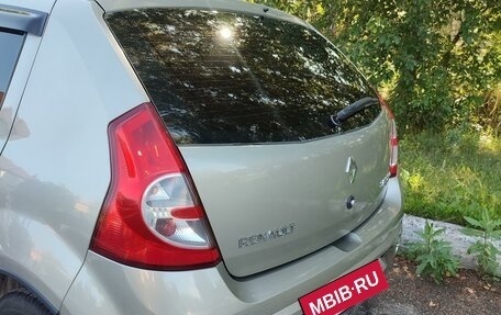 Renault Logan I, 2011 год, 650 000 рублей, 8 фотография