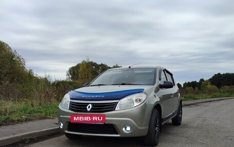 Renault Logan I, 2011 год, 650 000 рублей, 11 фотография