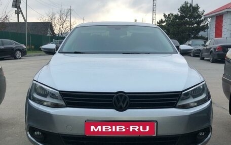 Volkswagen Jetta VI, 2011 год, 1 350 000 рублей, 6 фотография