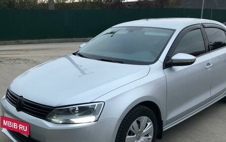 Volkswagen Jetta VI, 2011 год, 1 350 000 рублей, 5 фотография