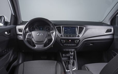 Hyundai Solaris II рестайлинг, 2019 год, 1 679 000 рублей, 6 фотография