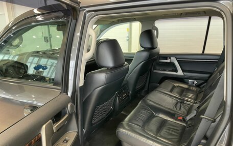 Toyota Land Cruiser 200, 2011 год, 4 099 000 рублей, 17 фотография