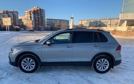 Volkswagen Tiguan II, 2021 год, 2 950 000 рублей, 1 фотография