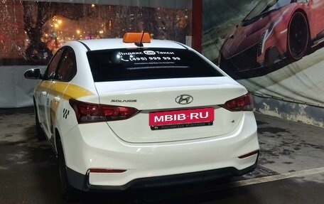 Hyundai Solaris II рестайлинг, 2018 год, 940 000 рублей, 10 фотография