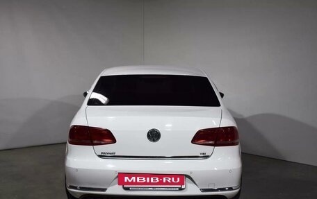 Volkswagen Passat B7, 2011 год, 1 167 000 рублей, 8 фотография