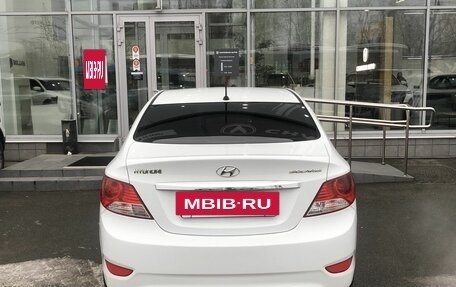 Hyundai Solaris II рестайлинг, 2013 год, 1 083 000 рублей, 6 фотография