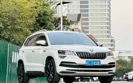 Skoda Karoq I, 2022 год, 2 720 000 рублей, 3 фотография