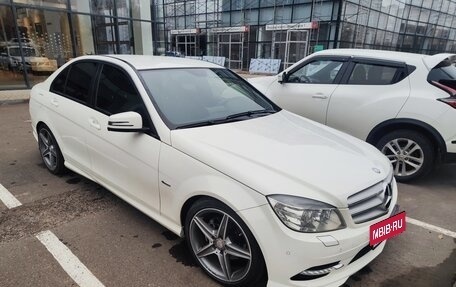 Mercedes-Benz C-Класс, 2010 год, 1 375 000 рублей, 1 фотография