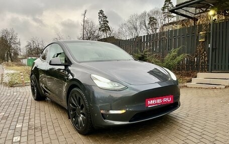 Tesla Model Y I, 2020 год, 4 500 000 рублей, 2 фотография