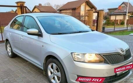 Skoda Rapid I, 2015 год, 850 000 рублей, 4 фотография