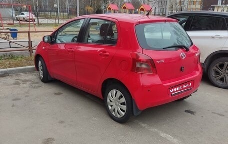 Toyota Yaris III рестайлинг, 2008 год, 650 000 рублей, 3 фотография