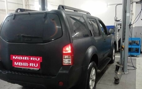 Nissan Pathfinder, 2011 год, 1 290 000 рублей, 3 фотография