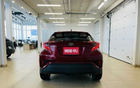 Toyota C-HR I рестайлинг, 2018 год, 2 149 000 рублей, 2 фотография