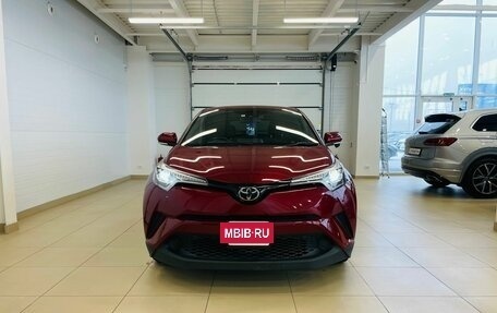 Toyota C-HR I рестайлинг, 2018 год, 2 149 000 рублей, 6 фотография