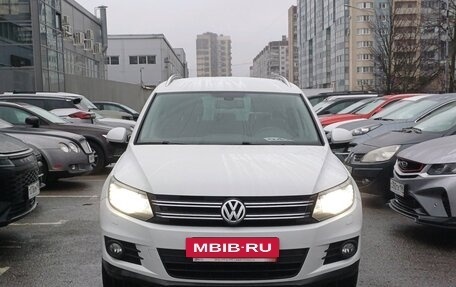 Volkswagen Tiguan I, 2016 год, 2 249 000 рублей, 2 фотография