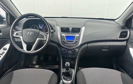 Hyundai Solaris II рестайлинг, 2011 год, 765 000 рублей, 14 фотография