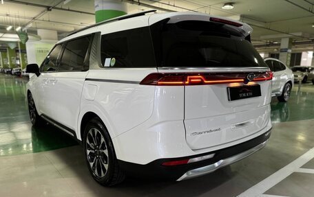 KIA Carnival, 2020 год, 3 980 000 рублей, 9 фотография