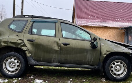 Renault Duster I рестайлинг, 2015 год, 600 000 рублей, 3 фотография