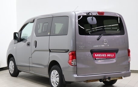 Nissan NV200, 2017 год, 1 670 000 рублей, 7 фотография