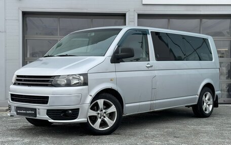 Volkswagen Transporter T5 рестайлинг, 2005 год, 1 350 000 рублей, 1 фотография