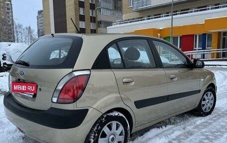 KIA Rio II, 2005 год, 590 000 рублей, 6 фотография