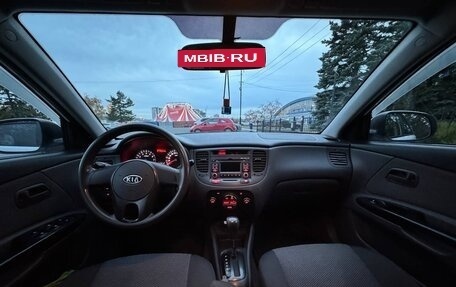 KIA Rio II, 2011 год, 690 000 рублей, 6 фотография