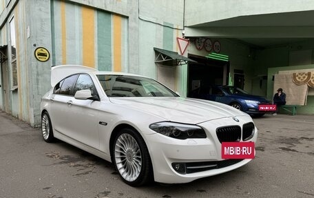 BMW 5 серия, 2013 год, 2 450 000 рублей, 2 фотография