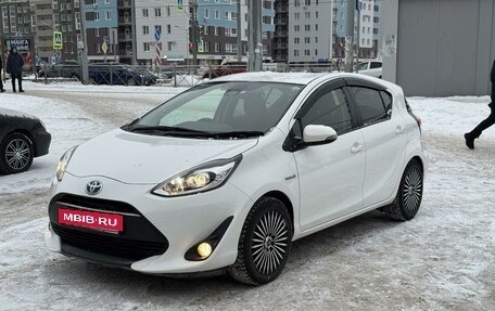 Toyota Aqua I, 2017 год, 1 250 000 рублей, 3 фотография