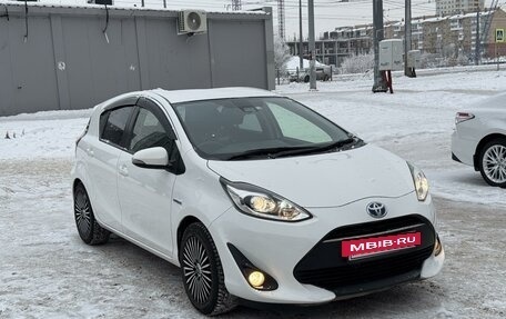 Toyota Aqua I, 2017 год, 1 250 000 рублей, 2 фотография