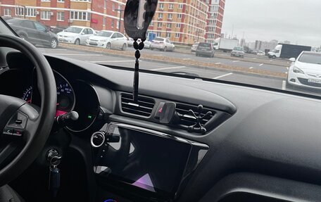 KIA Rio III рестайлинг, 2013 год, 1 050 000 рублей, 26 фотография