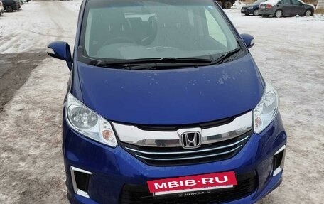 Honda Freed I, 2016 год, 1 449 000 рублей, 3 фотография