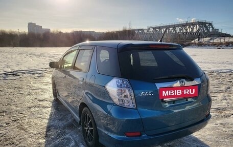 Honda Fit Shuttle I рестайлинг, 2012 год, 1 150 000 рублей, 4 фотография