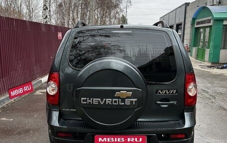 Chevrolet Niva I рестайлинг, 2013 год, 600 000 рублей, 5 фотография