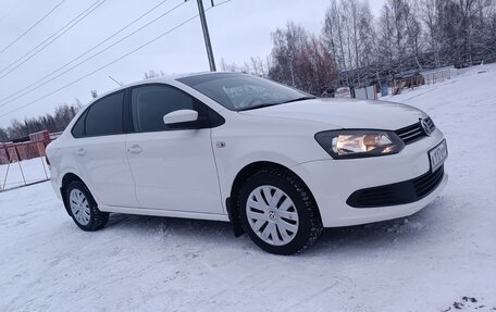 Volkswagen Polo VI (EU Market), 2012 год, 998 000 рублей, 2 фотография