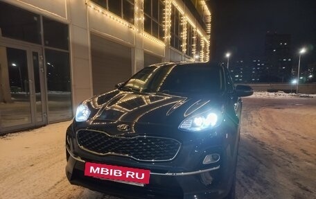 KIA Sportage IV рестайлинг, 2020 год, 2 750 000 рублей, 2 фотография