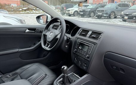 Volkswagen Jetta VI, 2015 год, 1 170 000 рублей, 12 фотография