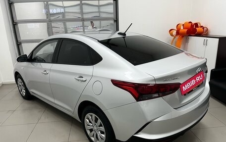 Hyundai Solaris II рестайлинг, 2021 год, 1 699 000 рублей, 7 фотография