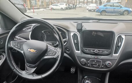 Chevrolet Malibu IX, 2016 год, 1 590 000 рублей, 14 фотография