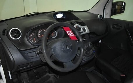 Renault Kangoo II рестайлинг, 2012 год, 770 000 рублей, 5 фотография