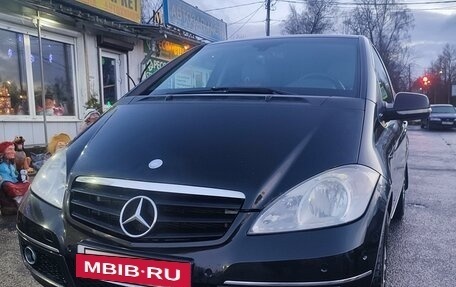 Mercedes-Benz A-Класс, 2010 год, 940 000 рублей, 2 фотография