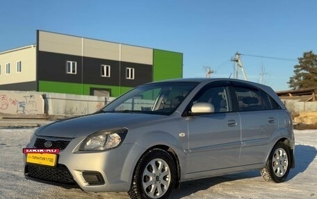 KIA Rio II, 2011 год, 659 000 рублей, 2 фотография