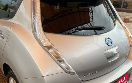 Nissan Leaf I, 2014 год, 900 000 рублей, 6 фотография