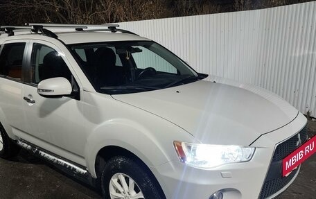 Mitsubishi Outlander III рестайлинг 3, 2012 год, 1 670 000 рублей, 1 фотография