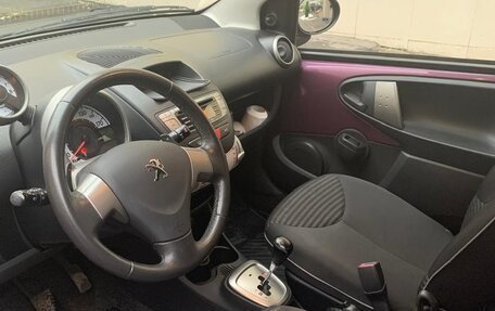 Peugeot 107 I рестайлинг, 2014 год, 650 000 рублей, 5 фотография