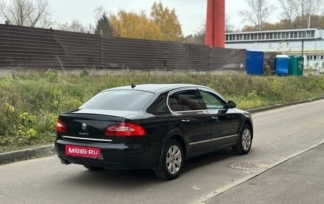 Skoda Superb III рестайлинг, 2010 год, 895 000 рублей, 4 фотография