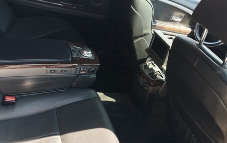 BMW 7 серия, 2006 год, 1 150 000 рублей, 20 фотография