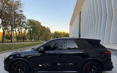 Porsche Cayenne III, 2015 год, 4 999 900 рублей, 8 фотография