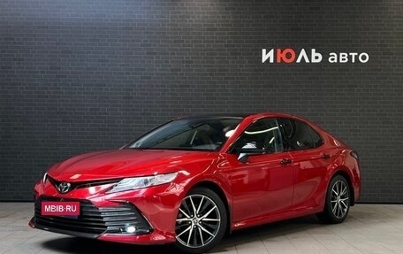 Toyota Camry, 2021 год, 4 500 000 рублей, 1 фотография