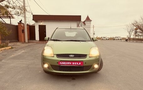 Ford Fiesta, 2006 год, 575 000 рублей, 3 фотография