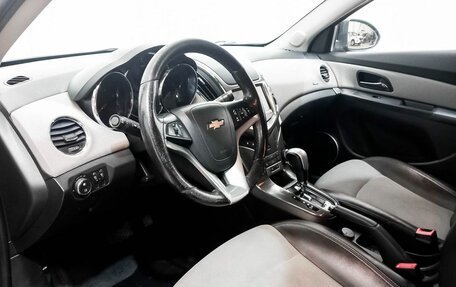 Chevrolet Cruze II, 2013 год, 1 008 000 рублей, 20 фотография